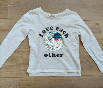 Tee-shirt manches longues fille H&M blanc planete 122-128 cm