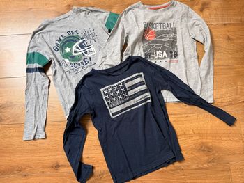 Lot tee shirt 8 ans 