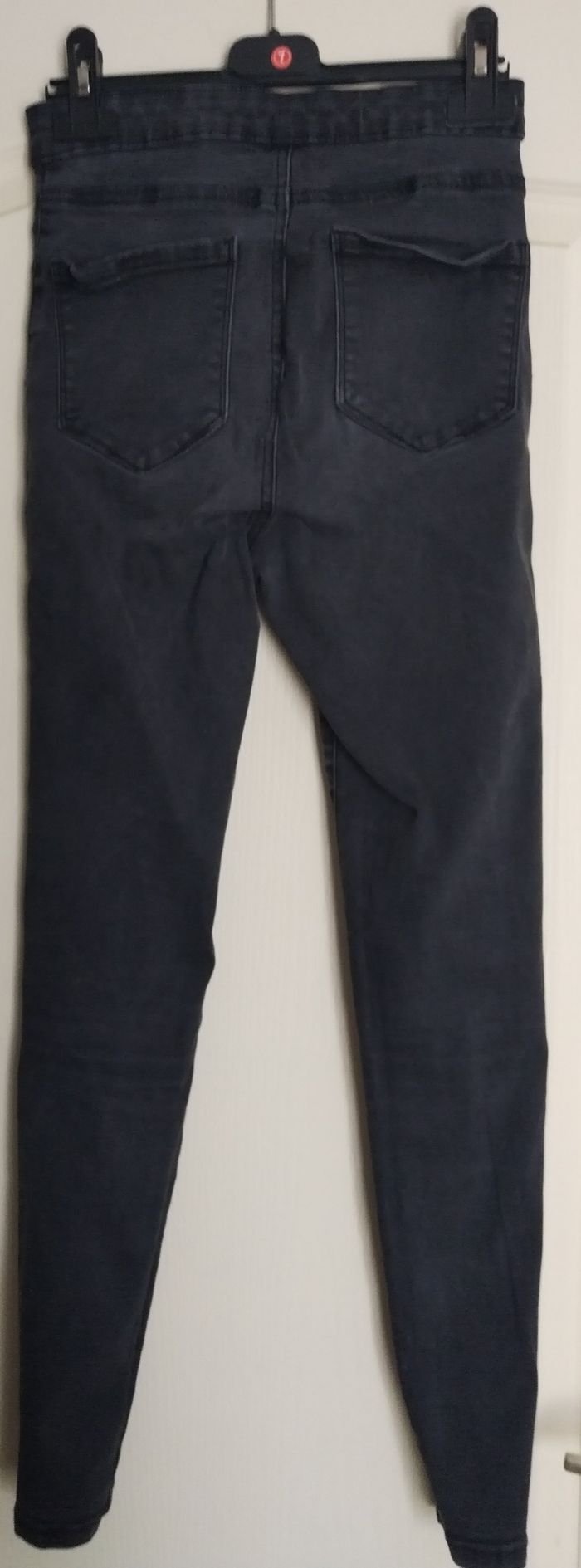 Jeans stretch noir taille 38 - photo numéro 2
