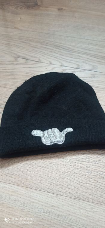 Bonnet noir imprimé