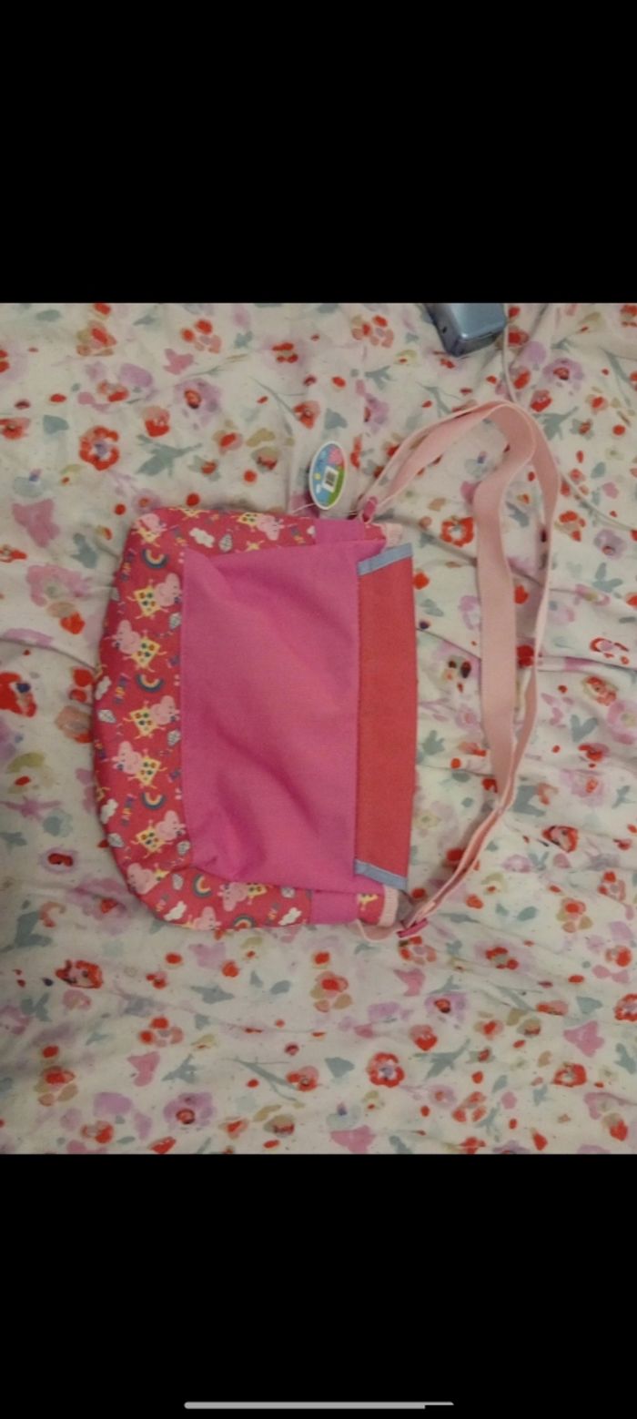 Petit sac neuf Peppa pig - photo numéro 4