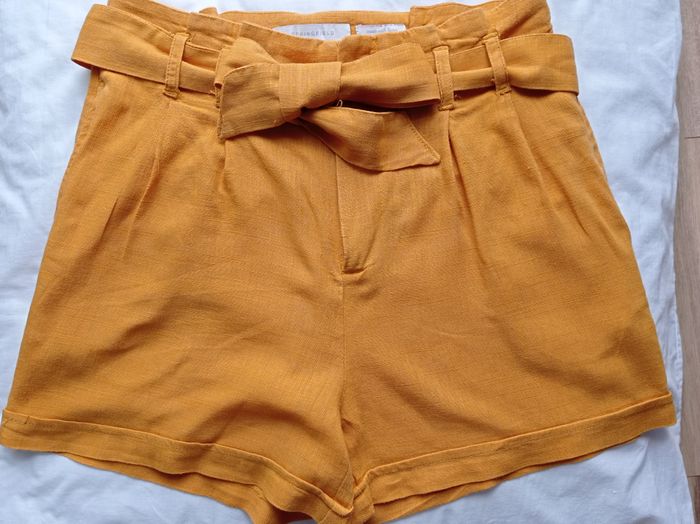 SHORT SPRINGFIELD Moutarde Orange.