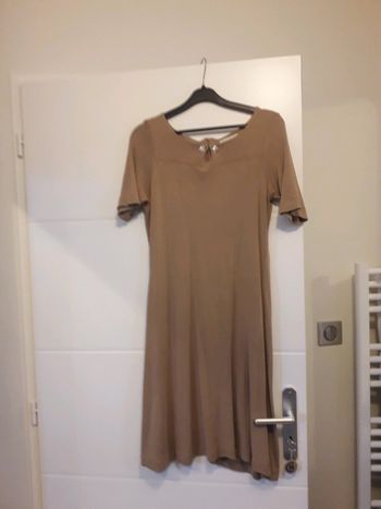 robe manches courtes