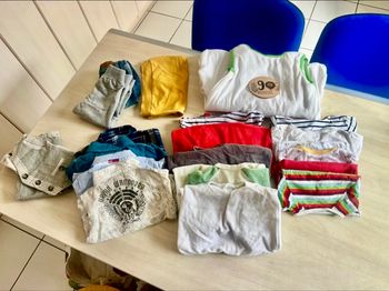 Lot vêtements 9 mois