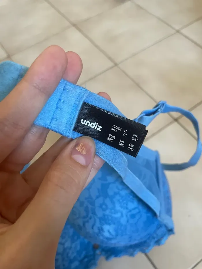 Soutien gorge bleu Undiz 95C - photo numéro 2