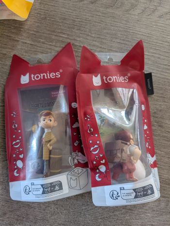 Lot tonies