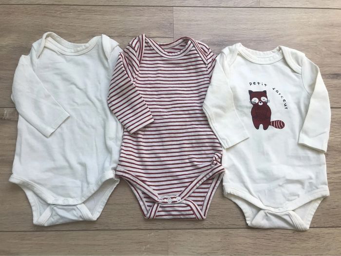 Lot de 3 bodies 1m