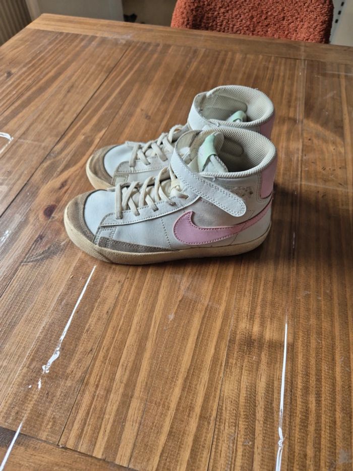 Baskets nike - photo numéro 3