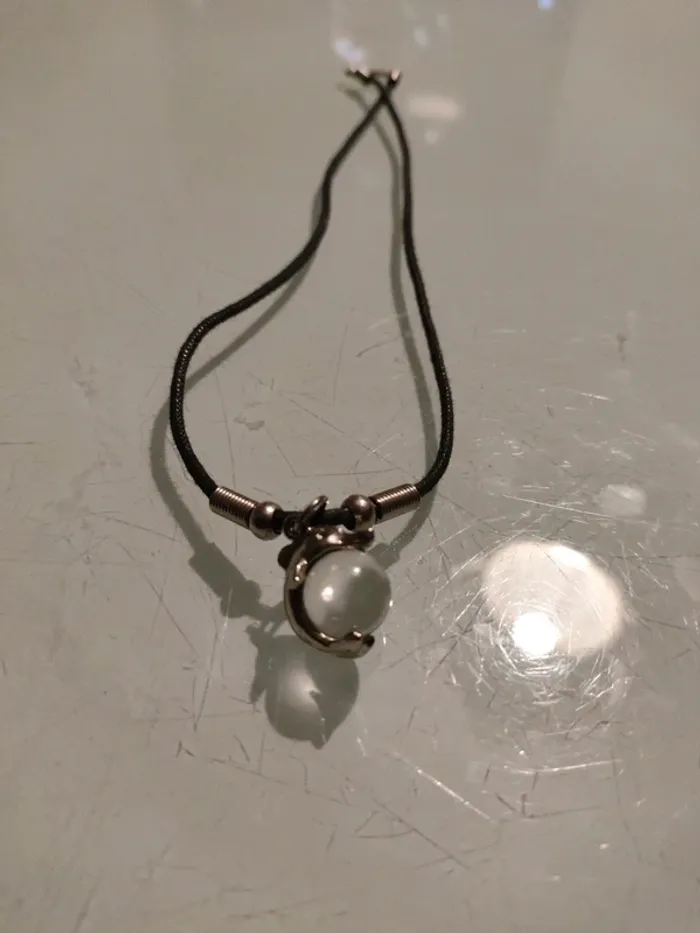 Collier pierre sphérique sur cordon noir - photo numéro 4
