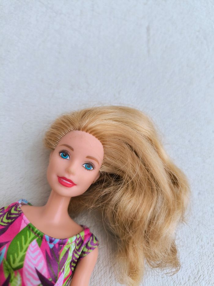 Poupée Barbie - photo numéro 4