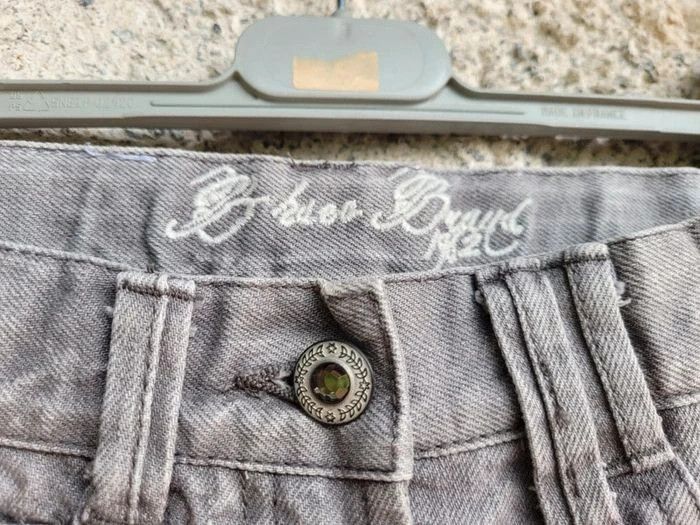 Superbe bermuda en jeans gris délavé B-Karo, 8 ans - photo numéro 5