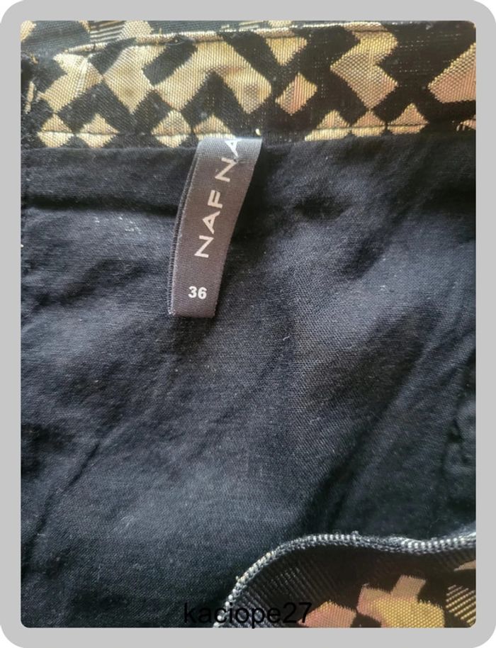 Jupe courte NAF NAF noire & dorée – Taille 36 – Chic à petit prix ! - photo numéro 5