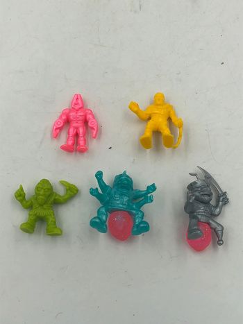 Lot de 5 figurines Cosmix Muscle Man Exogini