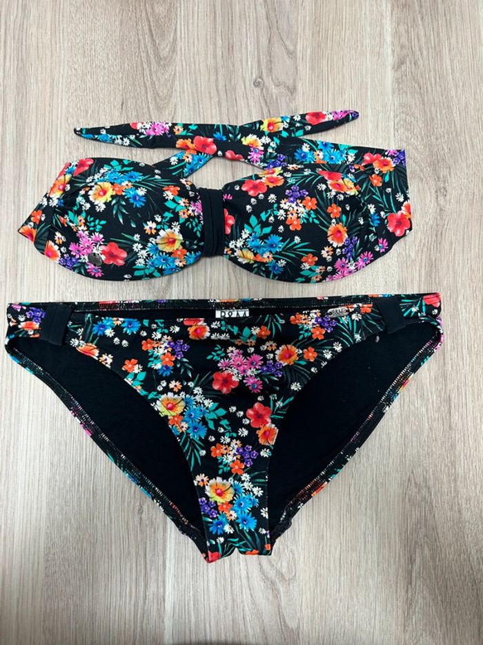 Maillot de bain 2 pièces taille 36