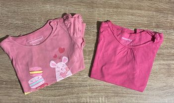 Lot 2 t-shirts