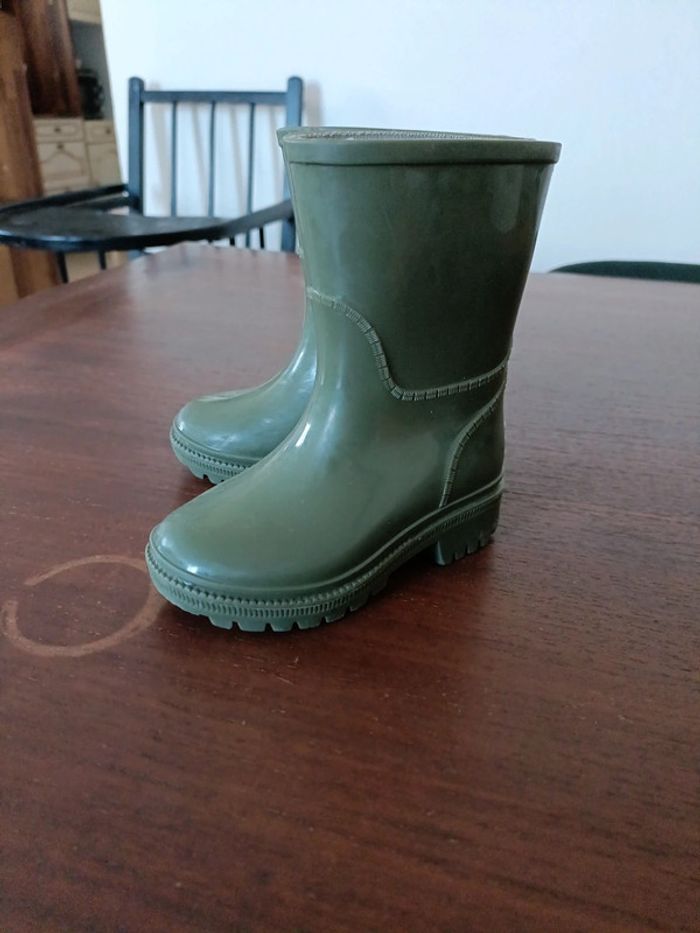 Bottes kaki pointure 20