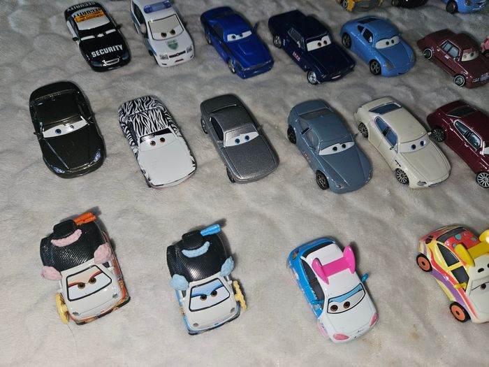 Voitures cars Mattel be 4e pièce
