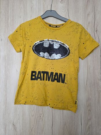 TEE-SHIRT GARÇON BATMAN RÉVERSIBLE CHAUVE-SOURIS COULEUR NOIR ET ARGENTÉ TAILLE 6/7 ANS