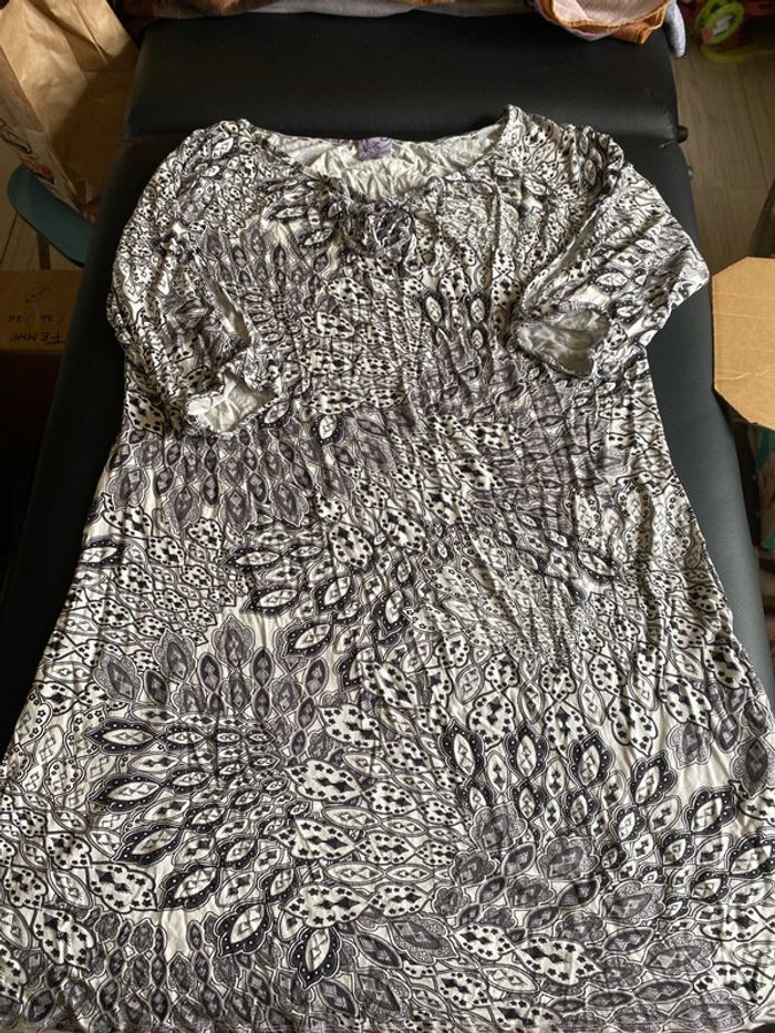 Robe manche