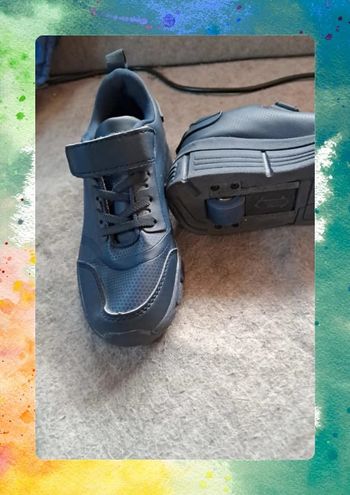 🛼 Chaussures à roulettes enfant bleu marine Pointure 34 👟