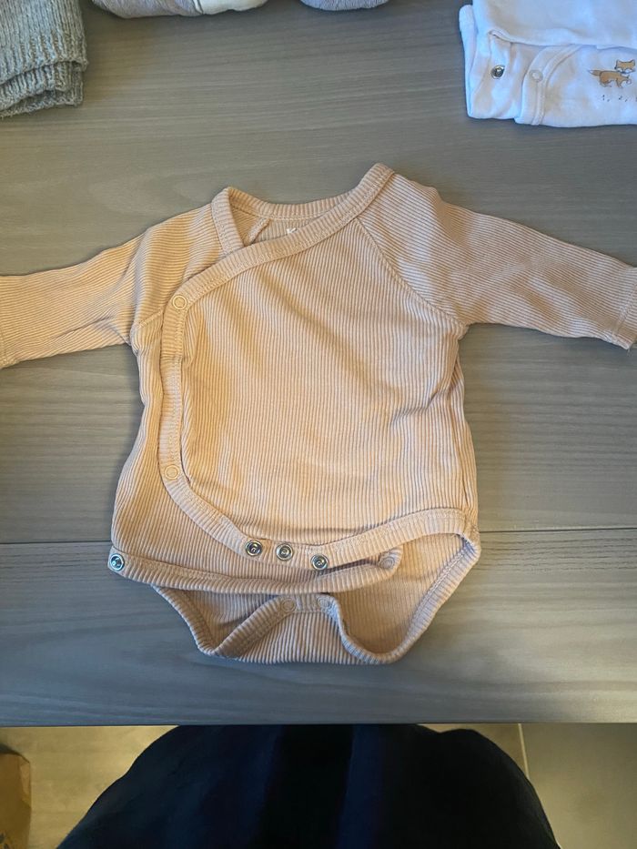 Lot vêtement 0 mois garçon - photo numéro 8