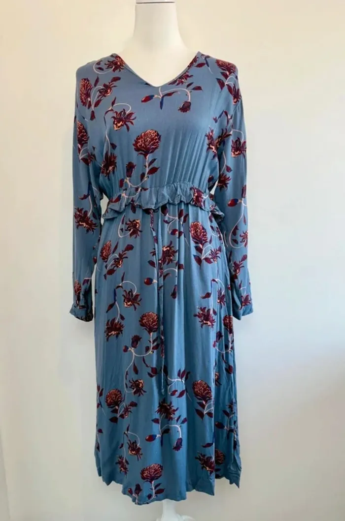 Magnifique robe MSCH Coppenhaegen à fleurs taille S