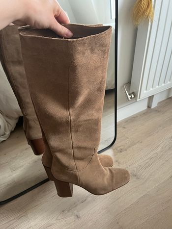 Botte hautes en daim beige - Mango 