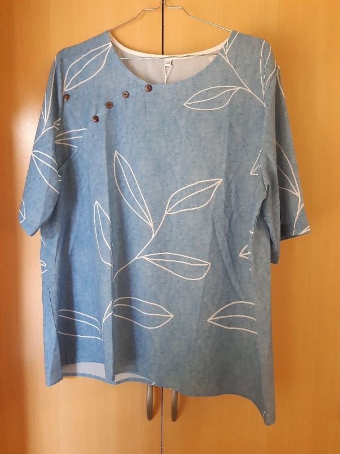 Tee-shirt bleu