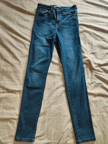 Jean 38