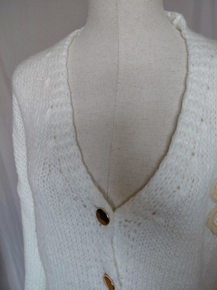 Très beau gilet pull femme T U couleur blanc cassé - photo numéro 6