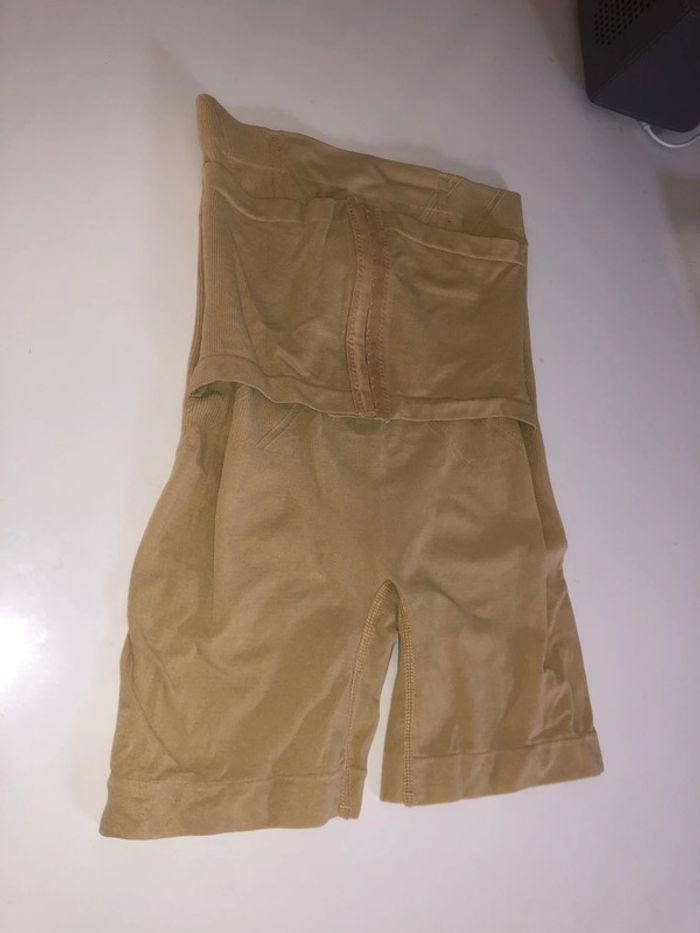 Gaine beige