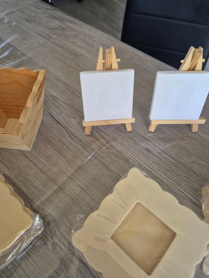 Lot d'accessoires en bois à peindre pour les enfants - photo numéro 4