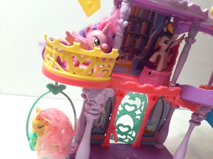 chateau my little poney + 3 petits poneys - photo numéro 6