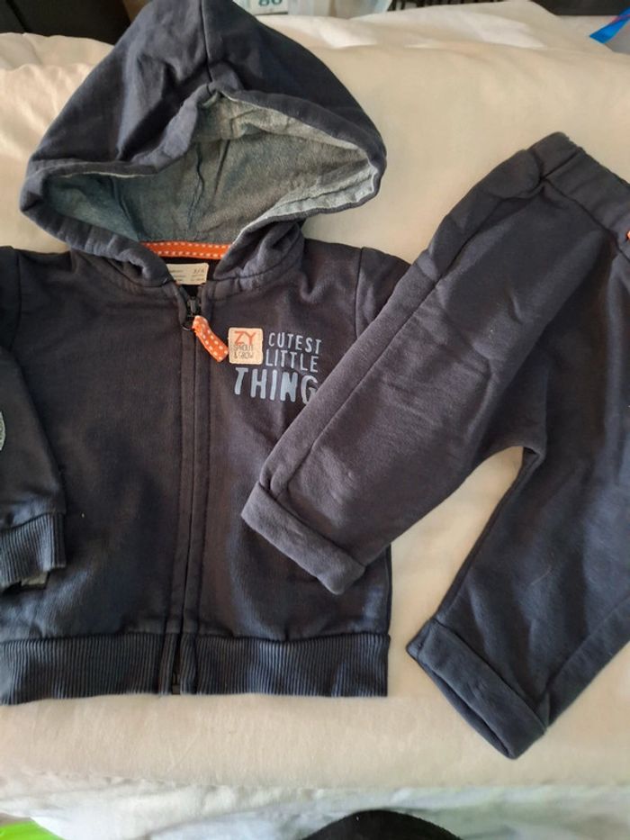 Ensemble jogging - photo numéro 2