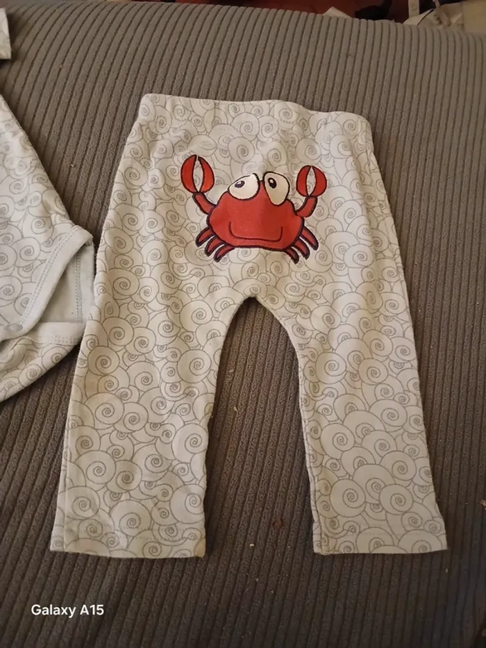Bodies manche courte et petit pantalon crabe - photo numéro 3