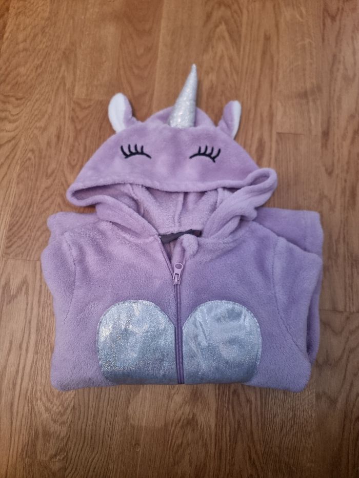 Sur pyjamas - photo numéro 1