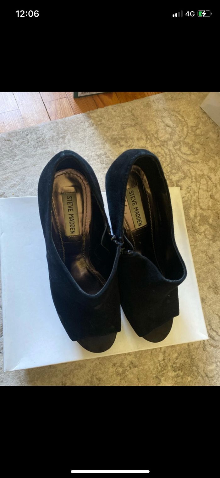 Sandales compensées noires Steve Madden - photo numéro 4