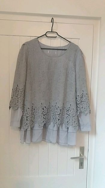 jolie tunique dentelle 😍