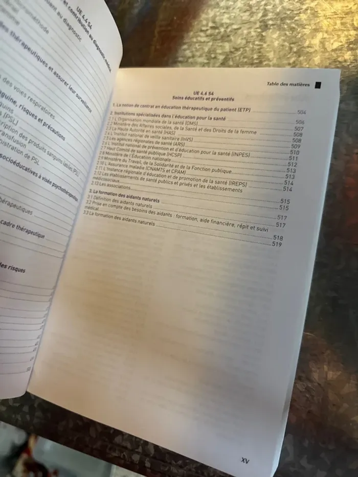 Livre, étude infirmière, IFSI Max - photo numéro 13