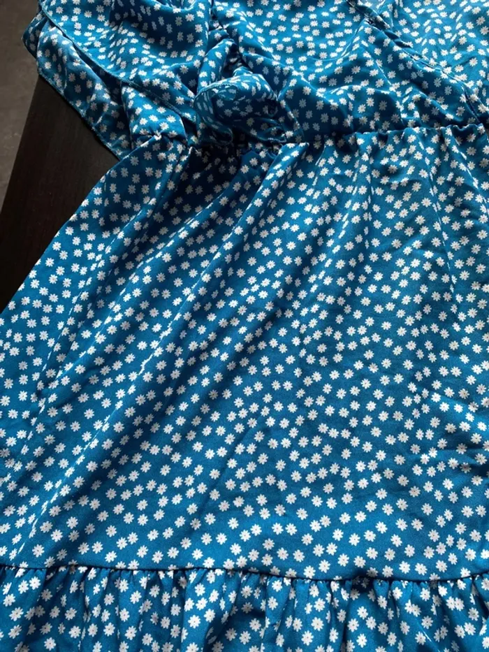 Robe d’été Shein en très bon état - photo numéro 2