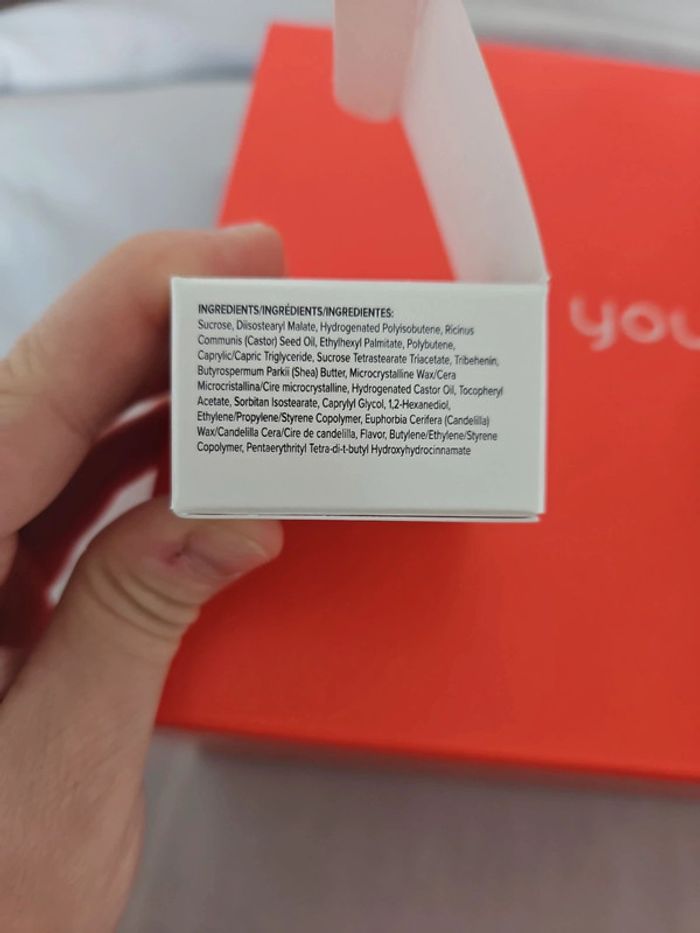 Crème exfoliante pour les lèvres - photo numéro 3