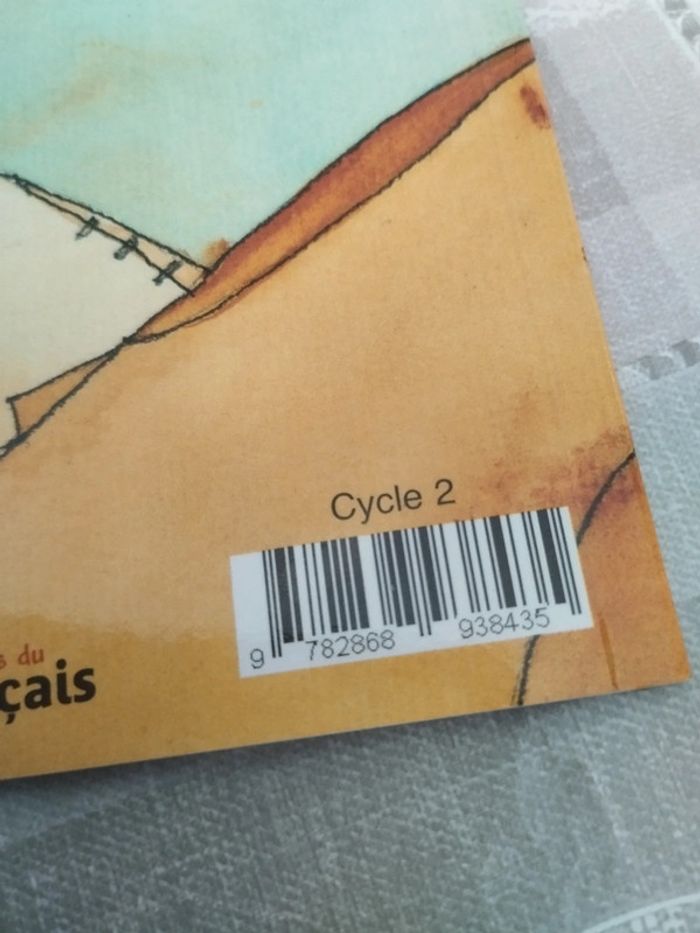 Livre Noémie, le prince et le chat blanc - photo numéro 3