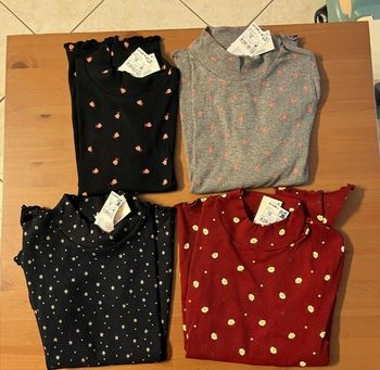 Neufs (non portés) teeshirts ml 12 ans fille