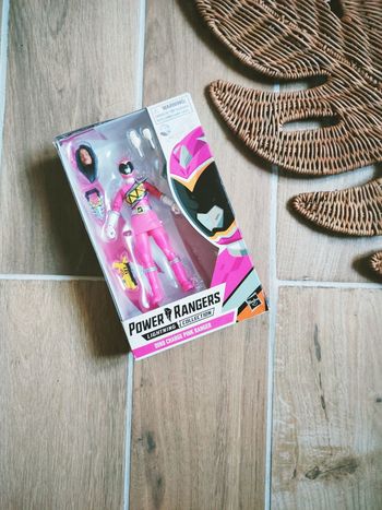 🙅 Coffret Power rangers dino charge lightning collection figurine articulée du ranger rose