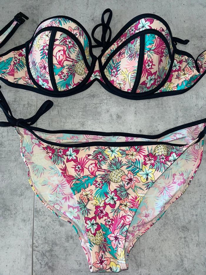Bikini - photo numéro 2