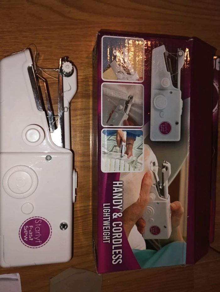 Petite machine à coudre marque starly - photo numéro 2