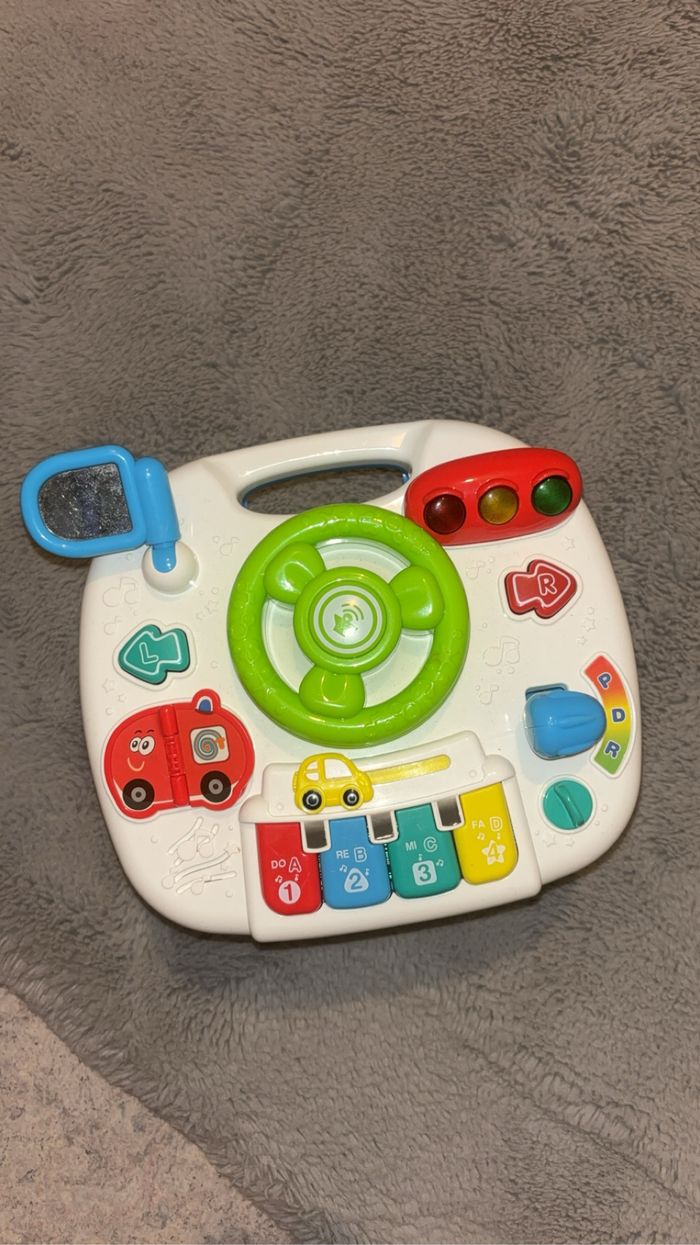 Jouet table d’activité