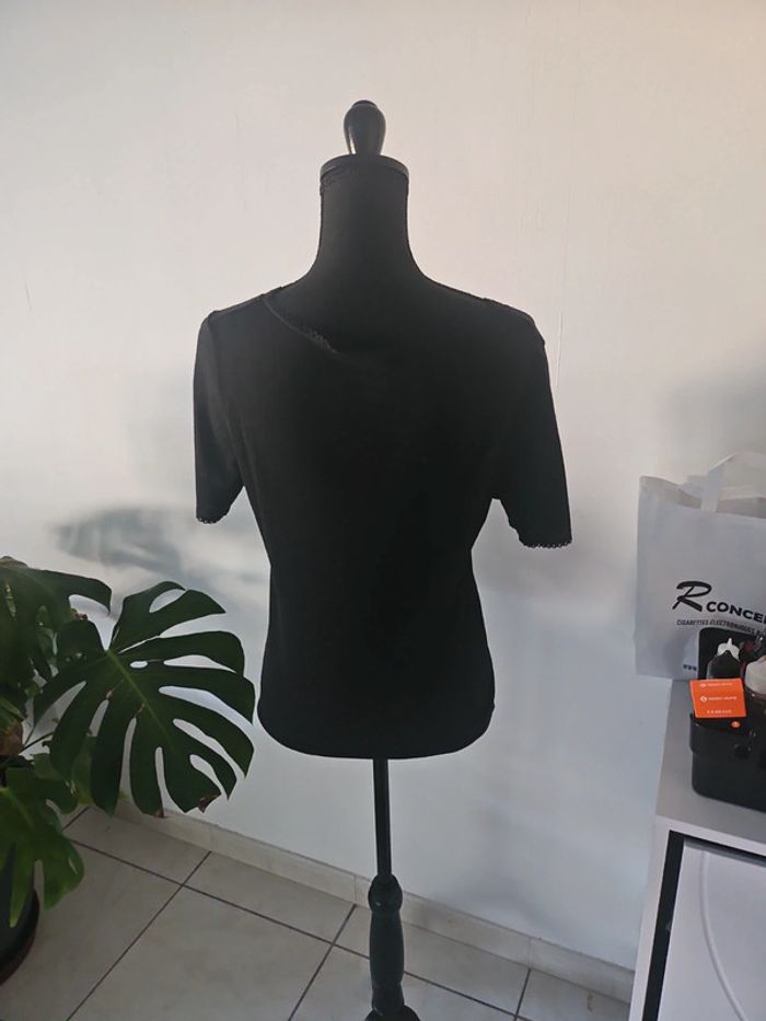 T-shirt marque Damart - photo numéro 4