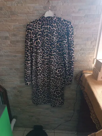 Robe léopard mi-longue M