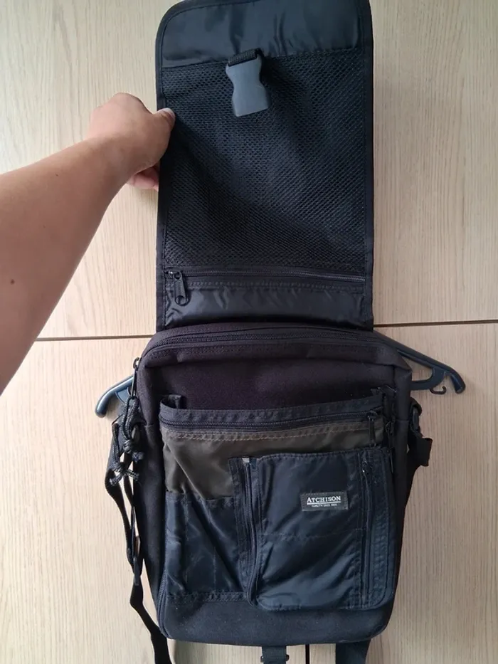 Sacoche avec multiples pochettes - photo numéro 2